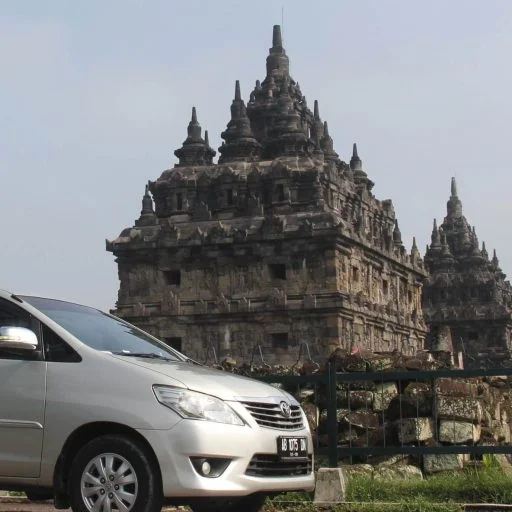 car Hire to discover Jogjakarta