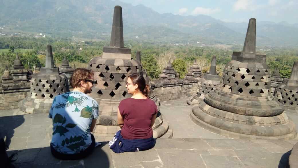 visit Borobudur temple from Yogyakarta with yogyatours.com